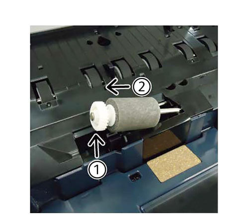 Xerox - 059K02461 - Retard Roller in Lower Shute Assembly - £35-00 plus VAT - ETA 7 to 10 Day Leadtime