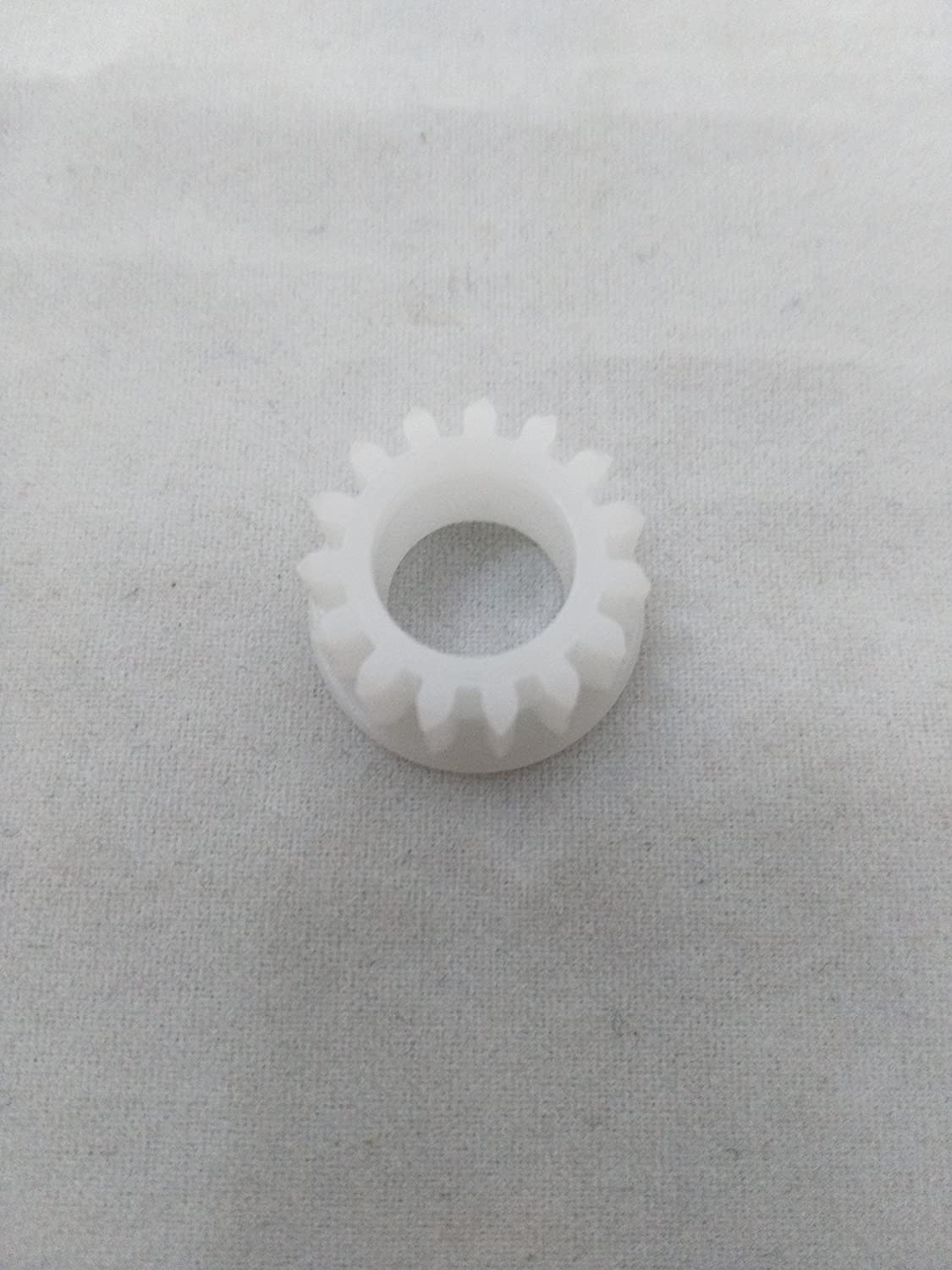 Brother - LM5245001 - Gear 15T for Paper Cassette Tray - £6-50 plus VAT - In Stock 1 to 2 Day Leadtime