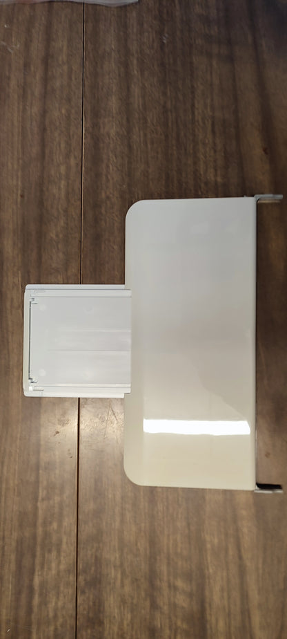 Hewlett Packard / HP - Q6335-60028 - Nickel Output Tray - £19-99 plus VAT - Temporarily Unavailable - ETA Mid October
